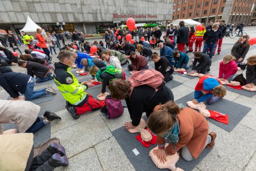 World Restart a Heart Day in Köln 2019, Copyright "MedizinFotoKöln"